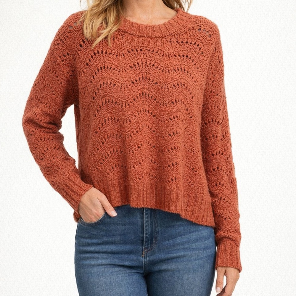 American Eagle Women's Salmon Knit Sweater-sz L